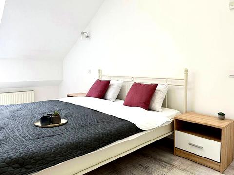 квартира за адресою Регенераторна вул., 4 к15