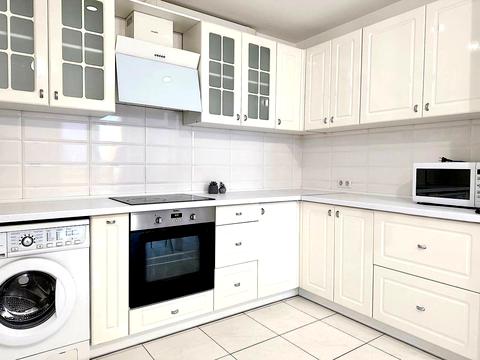 квартира за адресою Регенераторна вул., 4 к15