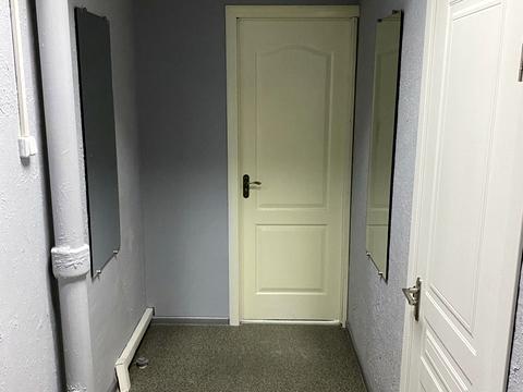 комерційна за адресою Слави бульв., 8