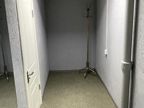 комерційна за адресою Слави бульв., 8