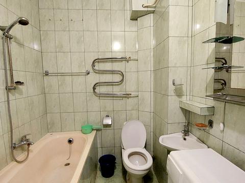 квартира за адресою Зимова вул., 5