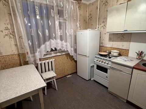 квартира за адресою Євгена Коновальця вул., 136д