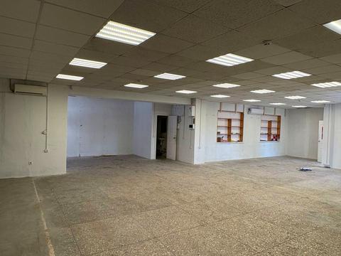 комерційна за адресою Слави бульв., 8