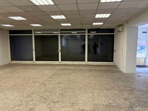 комерційна за адресою Слави бульв., 8