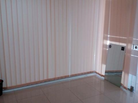 комерційна за адресою Середньофонтанська вул., 19г