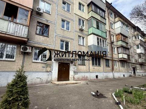 квартира за адресою Любомира Гузара просп. (Космонавта Комарова), 8