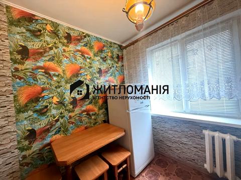 квартира за адресою Любомира Гузара просп. (Космонавта Комарова), 8