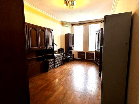 квартира за адресою Антоновича вул. (Горького), 9