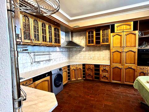 квартира за адресою Антоновича вул. (Горького), 9