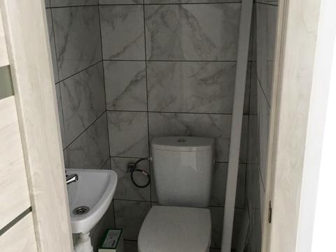 комерційна за адресою Незалежності вул., 148а