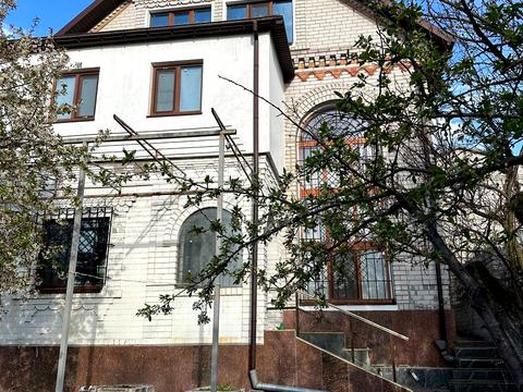 будинок за адресою Закарпатська вул.