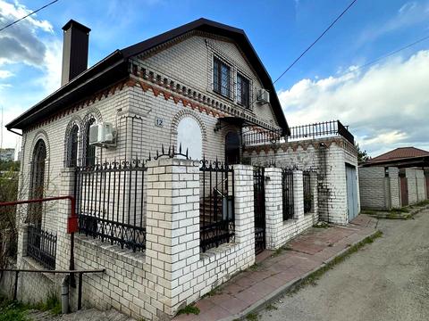 будинок за адресою Закарпатська вул.