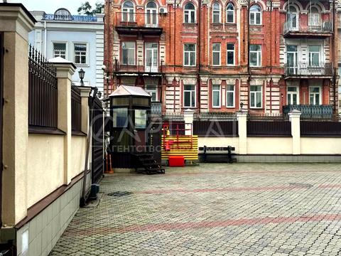 коммерческая по адресу Саксаганского ул., 115-В