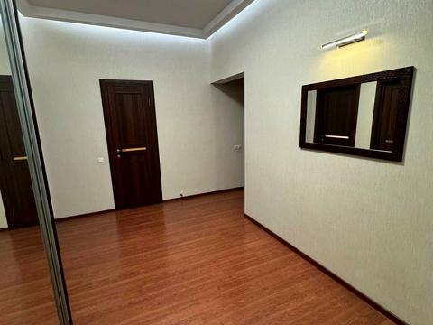 квартира за адресою Академіка Сахарова вул., 3-А