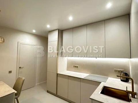 квартира за адресою Київ, Костанайська вул., 13