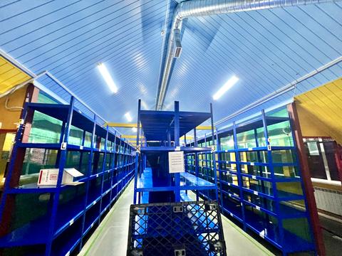 комерційна за адресою 1 травня, 1