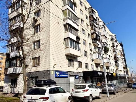 квартира по адресу Голосеевский просп. (40-летия Октября), 82