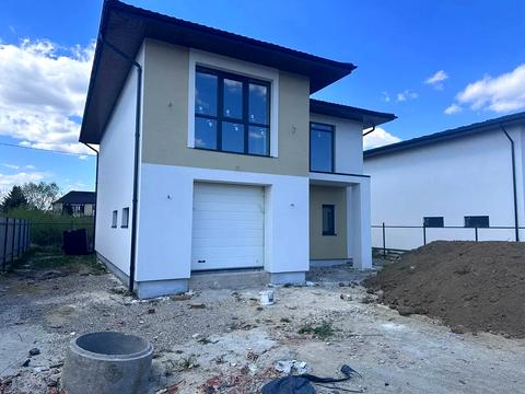 будинок за адресою 2000-річчя Різдва Христового вул.