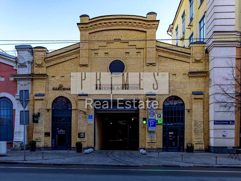 комерційна за адресою Князів Острозьких вул. (Московська), 8