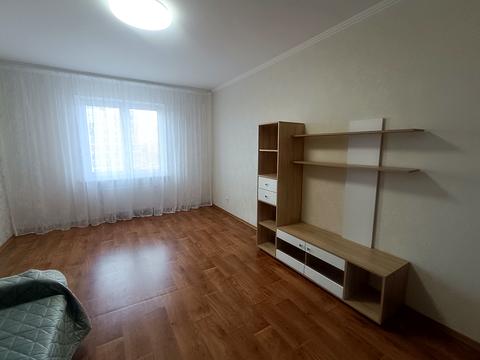 квартира за адресою Сергія Данченка вул., 3
