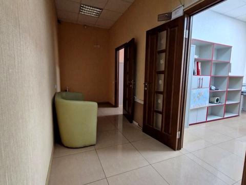 комерційна за адресою Антоновича вул. (Горького), 48-Б
