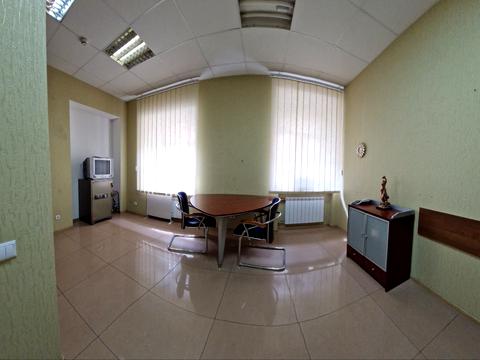 комерційна за адресою Антоновича вул. (Горького), 48-Б