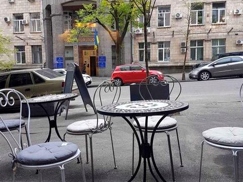 комерційна за адресою Бориса Грінченка вул., 4