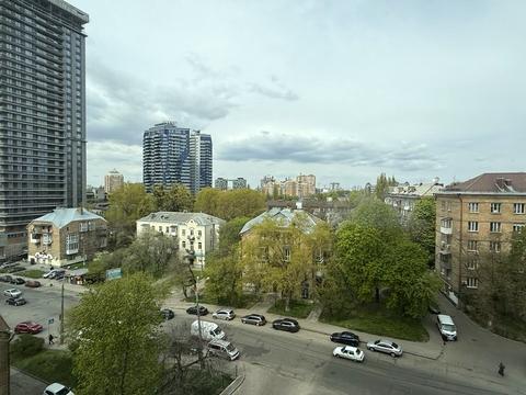 квартира за адресою Євгена Коновальця вул. (Щорса), 26-А