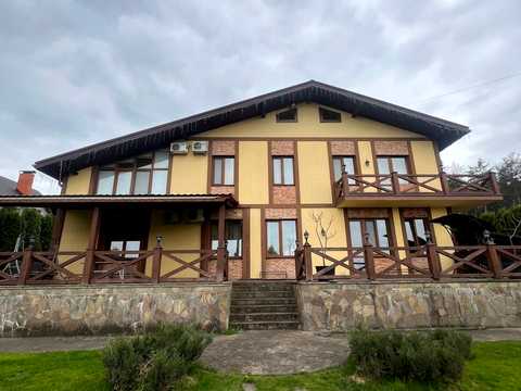 будинок за адресою Янтарна, 3