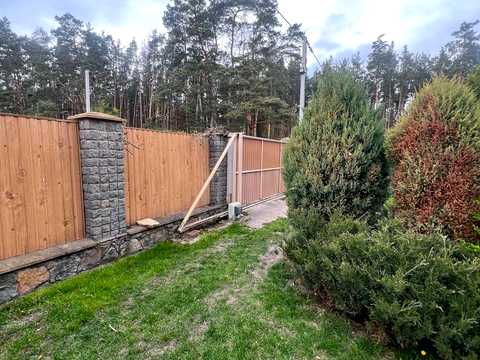 будинок за адресою Янтарна, 3