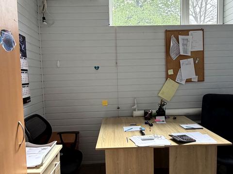 комерційна за адресою Деревлянська вул. (Якіра), 21-Б