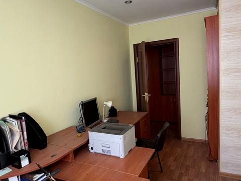 комерційна за адресою Старокиївський пров., 1/3