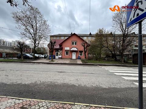 коммерческая по адресу Николая Лысенко ул., 3