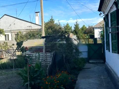 будинок за адресою Олександра Архипенка вул. (Полєнова)