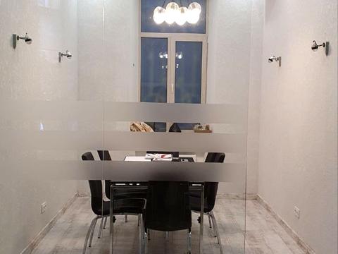 комерційна за адресою Французький бульв., (Будинок)