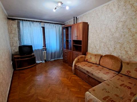 квартира за адресою Михайла Комарова вул., 10/4