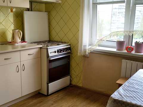 квартира за адресою Йорданська вул. (Лайоша Гавро), 9