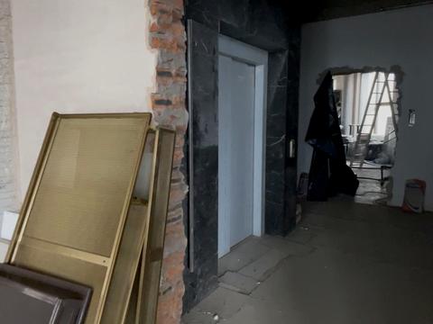 комерційна за адресою Олександра Мишуги вул., 3-а