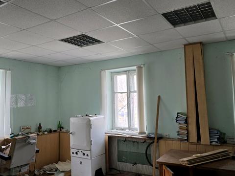 комерційна за адресою Партизанська вул. (Червоних Партизан), 29