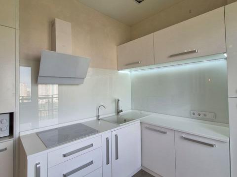 квартира за адресою Перлинна вул., 3