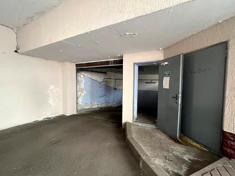 паркоместо по адресу Голосеевский просп. (40-летия Октября), 68