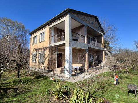 будинок за адресою Дачна, 4