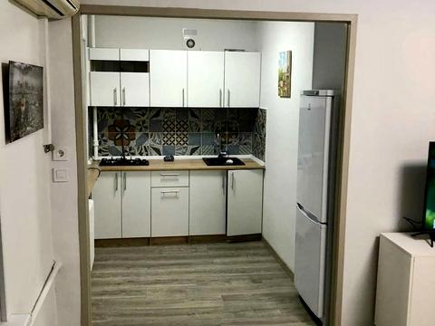 квартира по адресу Кловский спуск, 12-А