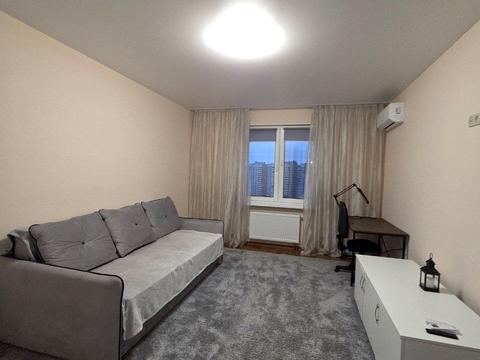 квартира по адресу Ревуцкого ул., 54