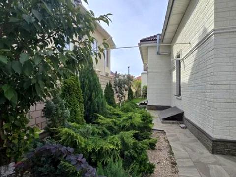 дом по адресу Помаранчевая