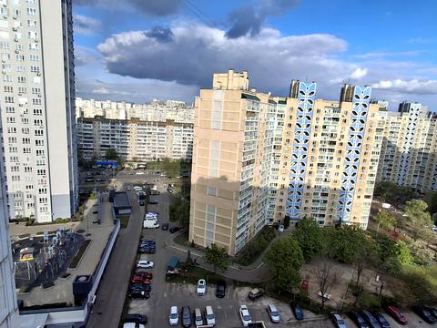 квартира за адресою Драгоманова вул., 12-А
