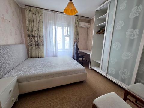 квартира по адресу Ревуцкого ул., 11-Г