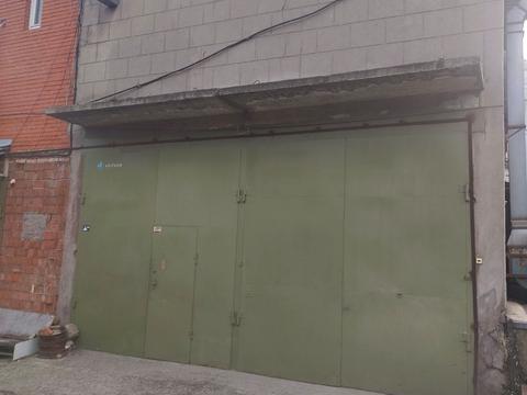 комерційна за адресою Щепкіна вул., 10