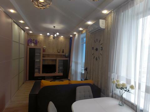 квартира за адресою Шовкуненка вул., 8/20