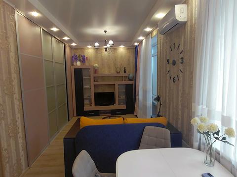 квартира за адресою Шовкуненка вул., 8/20